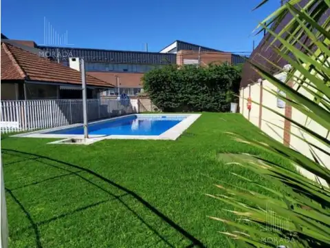 Venta casa en Barrio Pinar de Tigre 4 ambientes, cochera y amenities