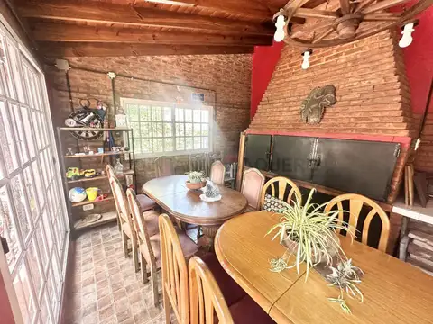 Venta de hermosa casa en Flores