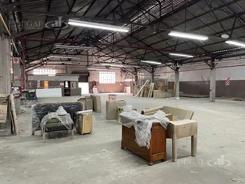 Galpon en Alquiler 26  mts Frente