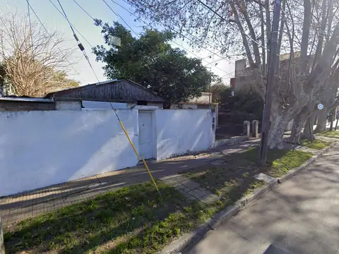 GOBERNADOR EMILIO CASTRO al 4000