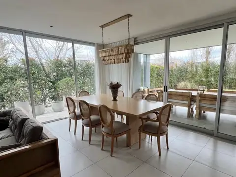 Casa en Los Alisos
