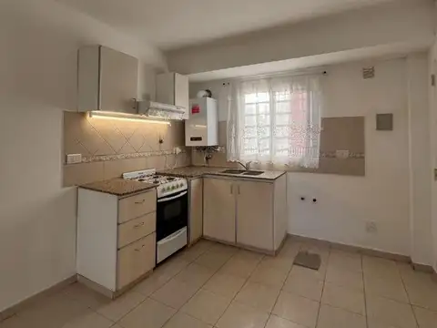 Departamento en Alquiler con 1 cocheras