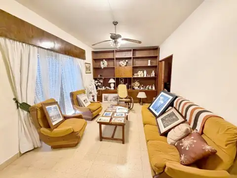 Casa en venta, excelente ubicación