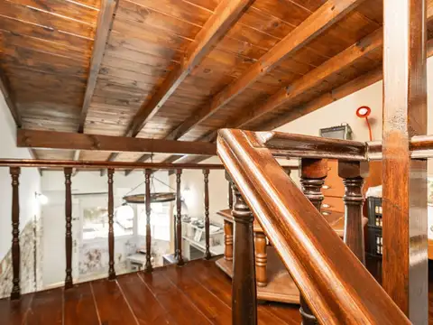 VENTA CASA 5 AMBIENTES C/PILETA PARRILLA Y COCHERA