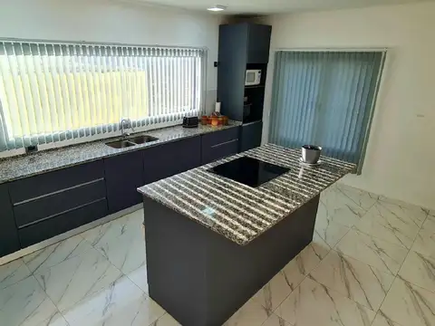 VENTA CASA B° NEVADO GOLF CLUB SAN RAFAEL, MENDOZA