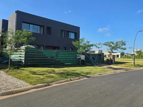 Casa  en Venta en Riberas, Puertos, Escobar