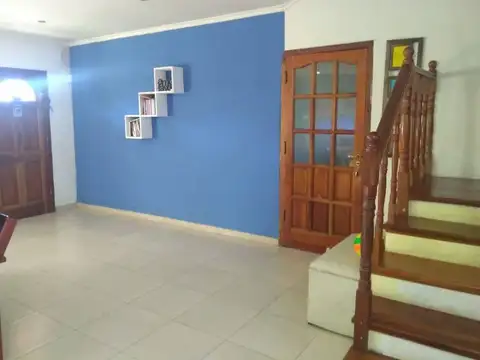 Casa en venta. Fondo. La Plata