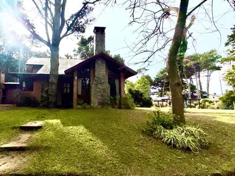 Venta Casa 3 ambientes Costa del Este