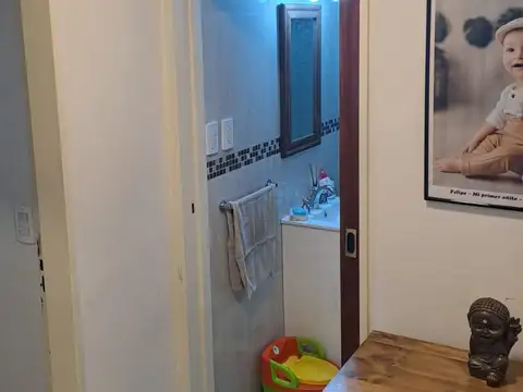 Amplio depto 3 amb con balcón corrido al frente