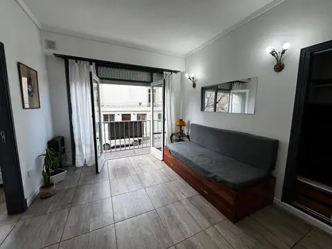 1 AMBIENTE RECICLADO Y AMOBLADO – LA PERLA