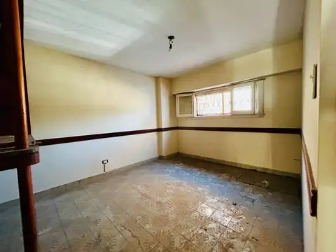 Depto Tipo Casa 4 ambientes con 2 baños