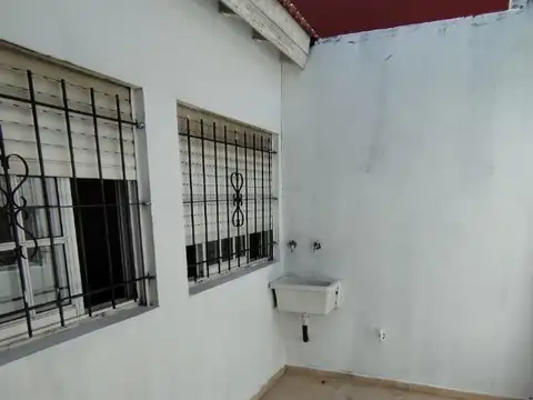 Departamento Tipo Casa en Alquiler 1 Dormitorios