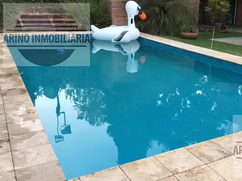 Venta Casa Un ambiente Pileta. Jardin. Funes
