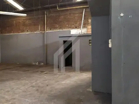 av juan b justo y urcola 2000