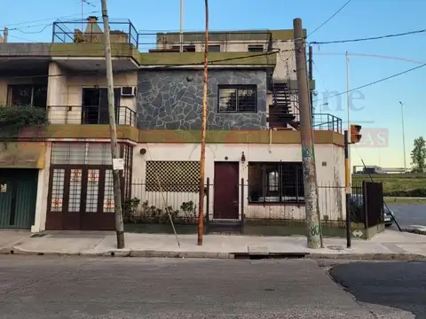 EXCELENTE PH 5 AMBIENTES CON COCHERA EN VILLA SARMIENTO