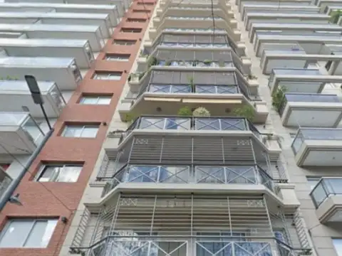 Venta 5 Ambientes Con Balcon Cochera Baulera Sum Caballito