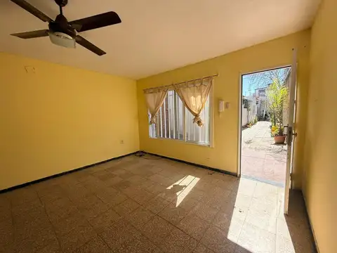 Depto Tipo Casa en Venta de 4 ambientes