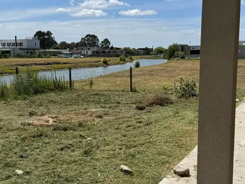 Casa en Venta en La Alameda - Canning