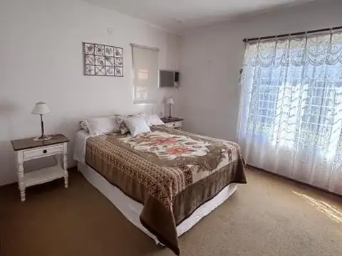 VENTA - Casa 2 dormitorios excelente ubicacion a metros del rio Paraná