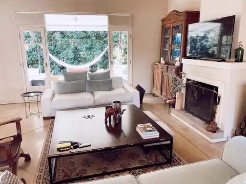 Casa en Alquiler Temporal en Pilar, USD 3.500