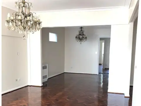 3 ambientes con dependencia 107mts con balcón!