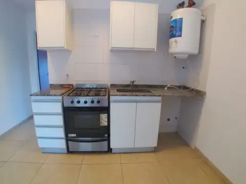Departamento en Alquiler en Bella Vista, $ 550.000