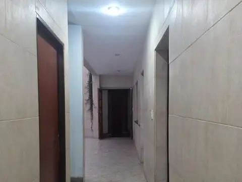 Local en Venta en Flores, USD 320.000