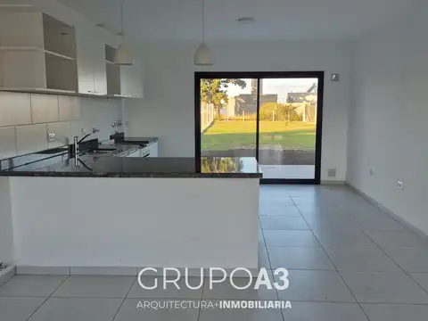 Casa en Venta en Portales Del Tala, USD 105.000