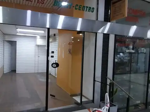 Local en Alquiler en San Nicolás, $ 250.000