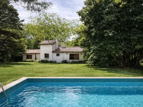 Quinta en Venta Ideal inversor, desarrollo, uso recreativo 3140 m2 calle 46 e/ 243  y 244
