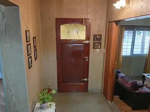 Casa en Venta en El Palomar, USD 120.000