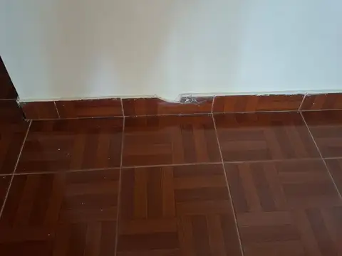 Oficina en Alquiler 50 años