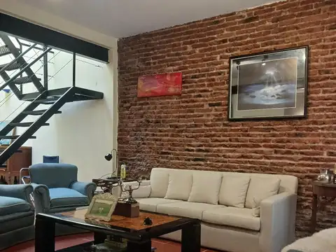 Excelente PH tipo loft al frente con garage
