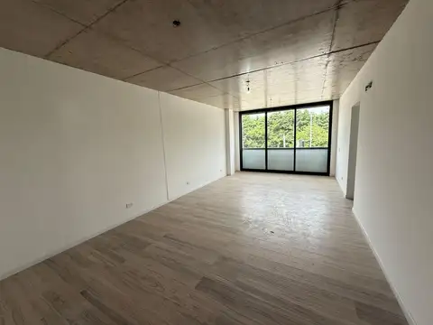 Oficina 2 ambientes con 1 baño