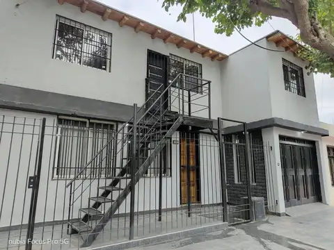 CASA Y DEPARTAMENTO A LA VENTA EN LAS HERAS