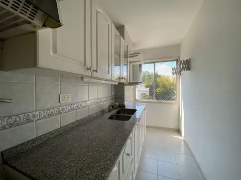 Venta Departamento 3 Amb en San Isidro | Apto Crédito, Con espacio guarda coche, al Frente