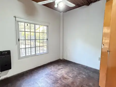 Depto Tipo Casa 2 ambientes con 1 baño