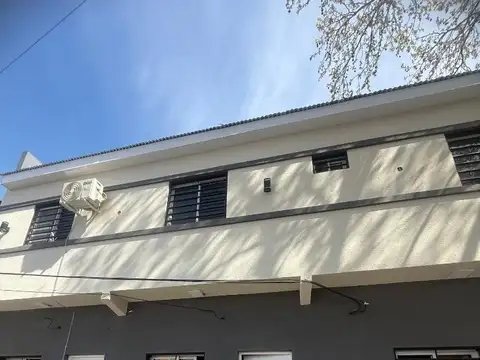 Departamento primer piso dos ambientes  