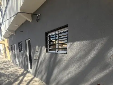 Departamento primer piso dos ambiente  