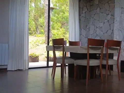 Casa en Alquiler Temporal en Alfalad, USD 3.000