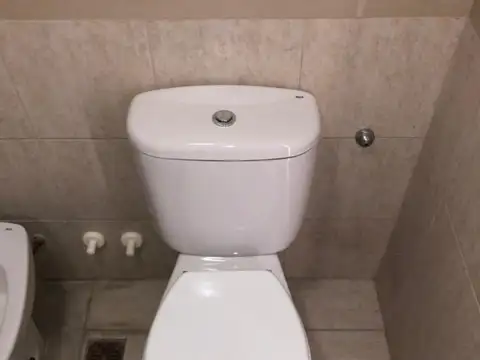 Departamento De 2 Ambientes En Edificio Barcelona V - Muñiz