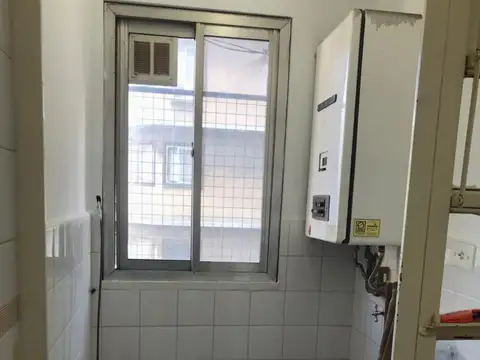 Departamento en Alquiler en Once, $ 800.000