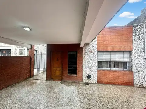 Juan Gregorio de las Heras 2800