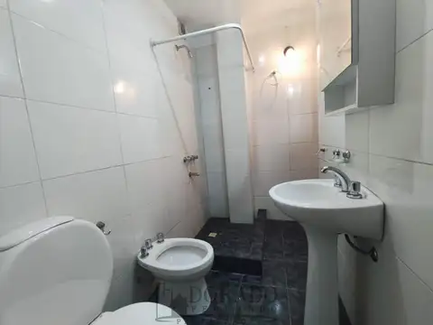 Depto Tipo Casa en Alquiler de 2 ambientes