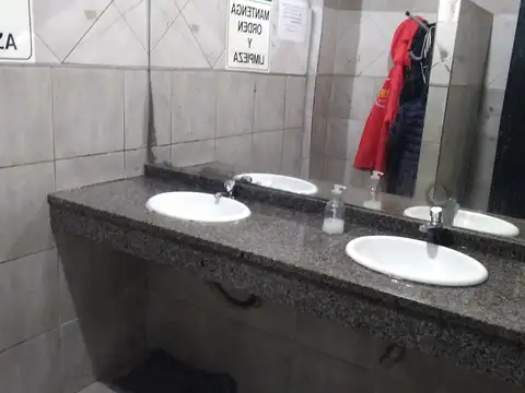 Galpon en Venta en Barracas, USD 1.600.000