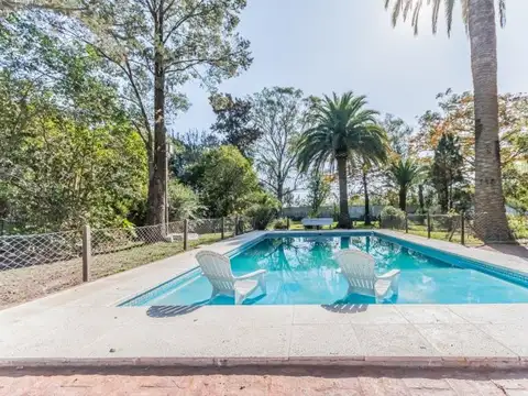 VENTA CASA QUINTA VESTUARIOS PILETA CANCHA DE FUTBOL TENIS PADEL GARIN ESCOBAR