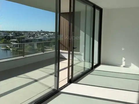 Departamento 4 ambientes con 3 baños