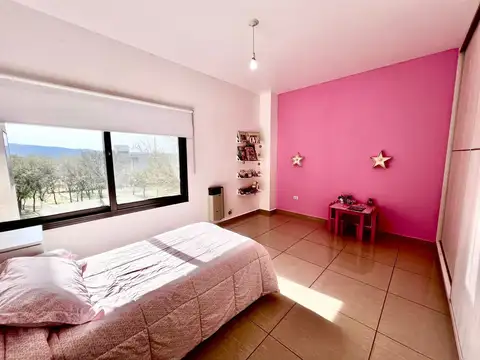VENTA MODERNA CASA 5 DORMI C PILE VALLE DEL GOLF