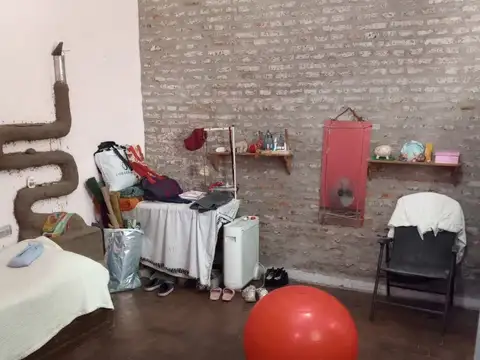 Depto Tipo Casa 4 ambientes con 1 baño