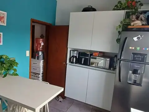 Depto Tipo Casa 5 ambientes con 2 baños